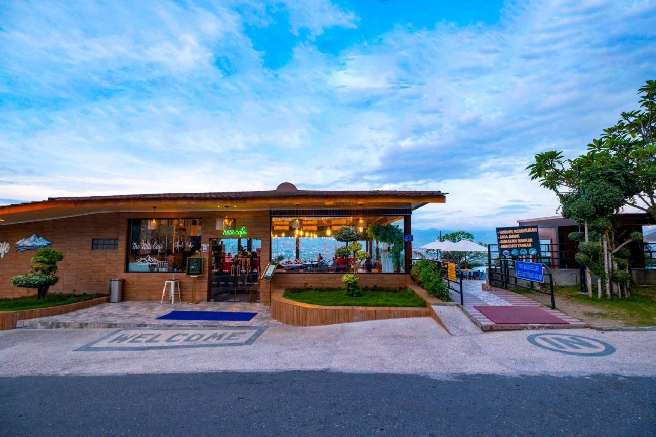 Bukit Indah Doda Hotel & Resorts 팔루 외부 사진