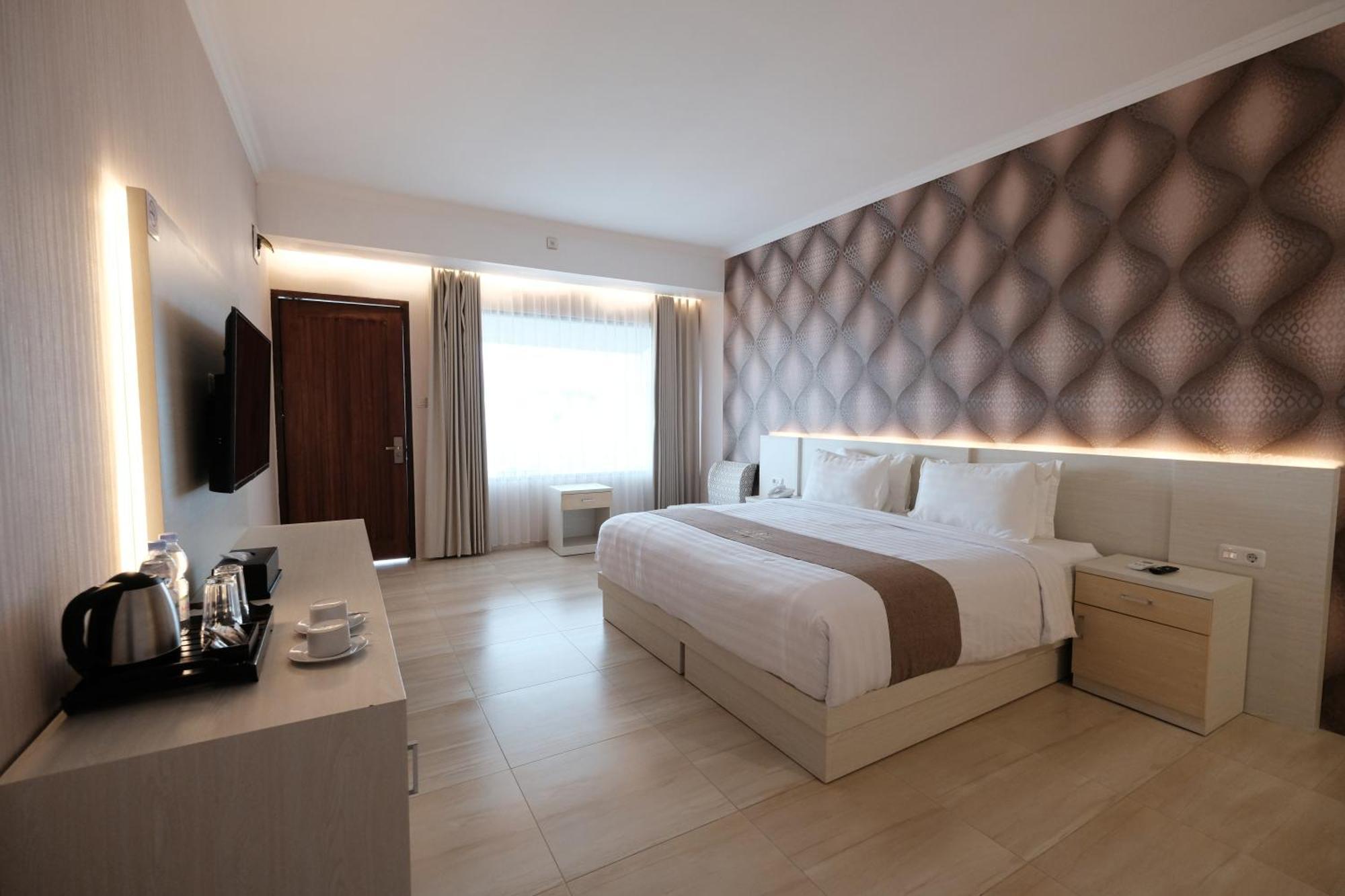 Bukit Indah Doda Hotel & Resorts 팔루 객실 사진