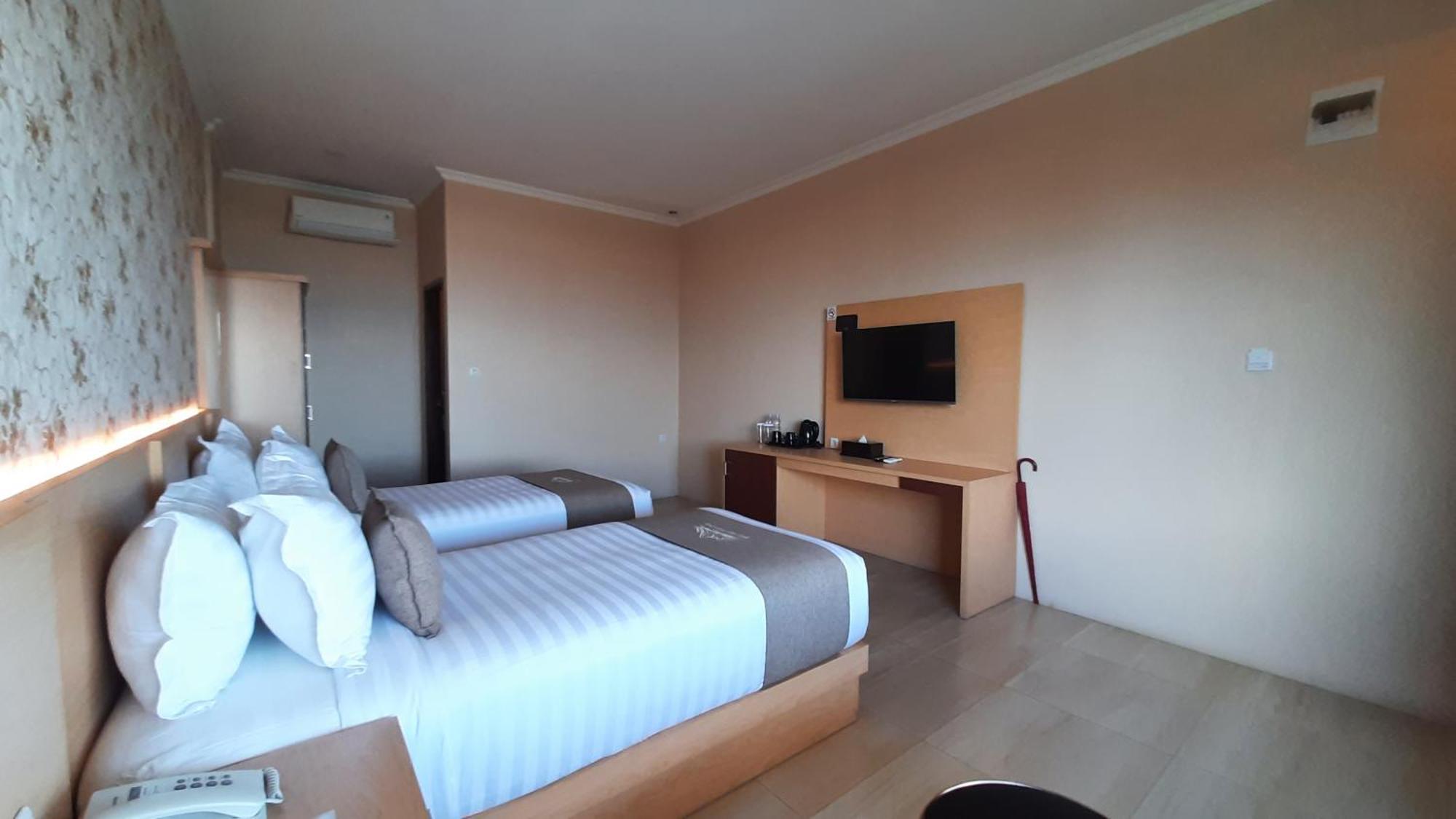 Bukit Indah Doda Hotel & Resorts 팔루 객실 사진