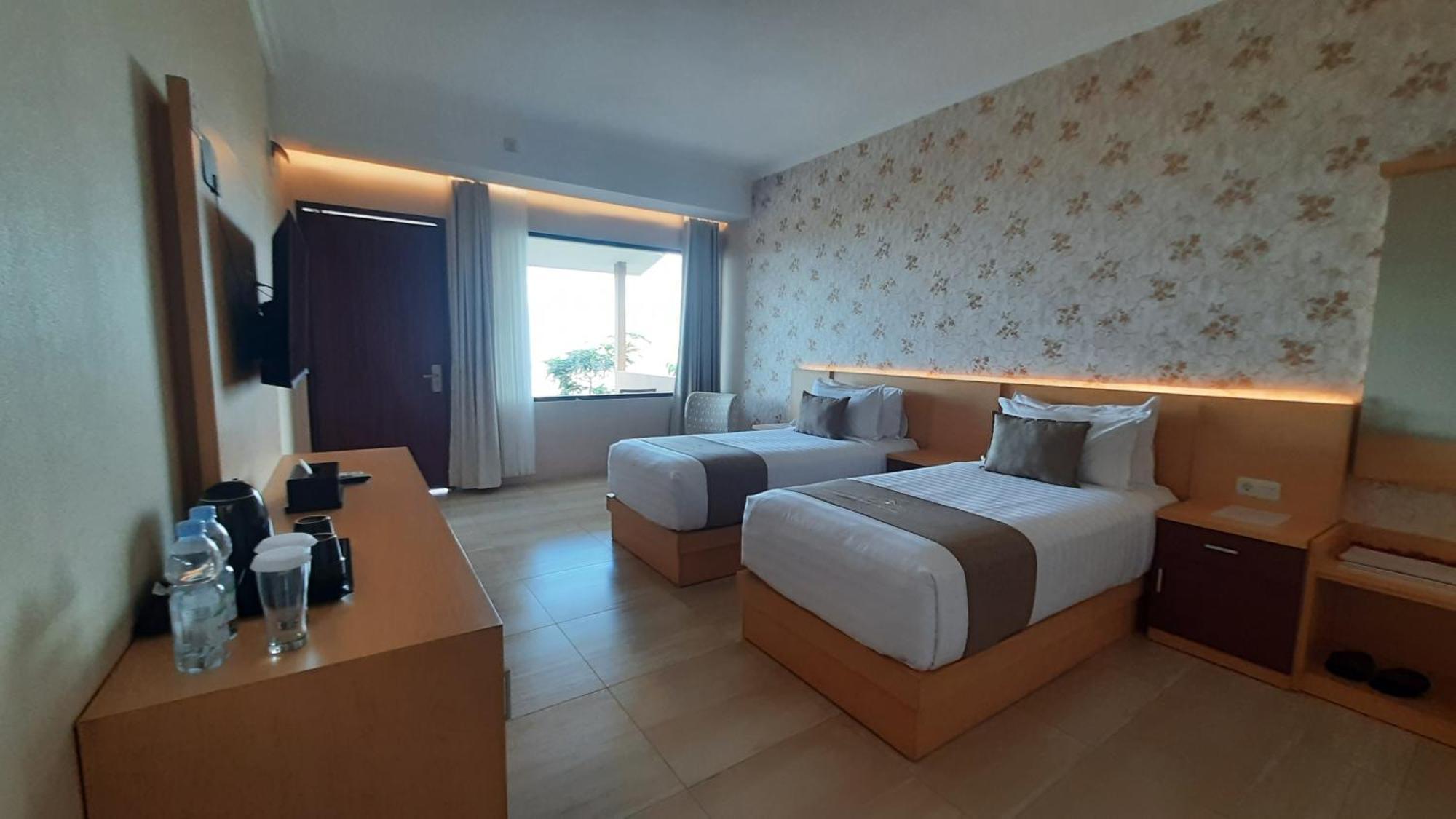 Bukit Indah Doda Hotel & Resorts 팔루 객실 사진